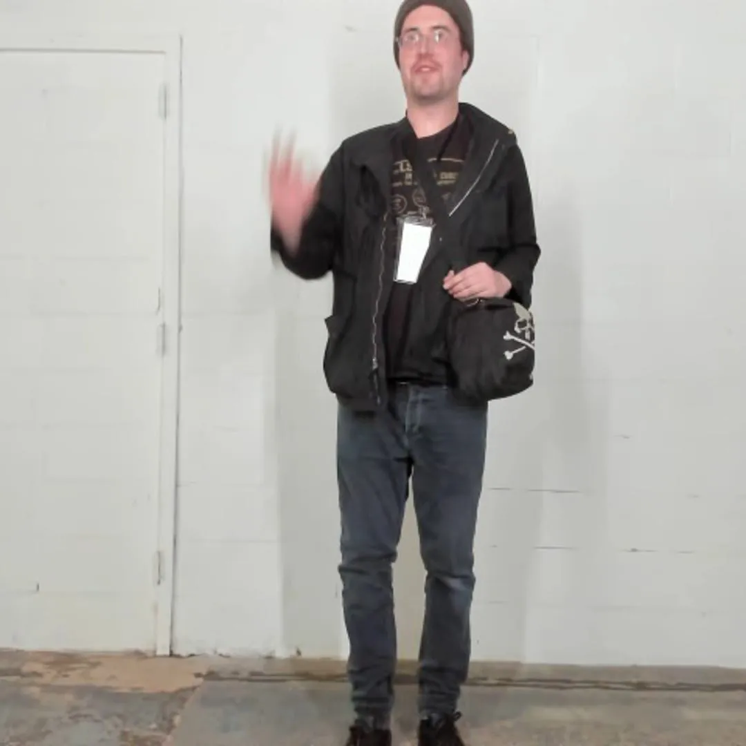 “WEAR WHAT YOU WANT” - Ross Goodwin (VERSA)